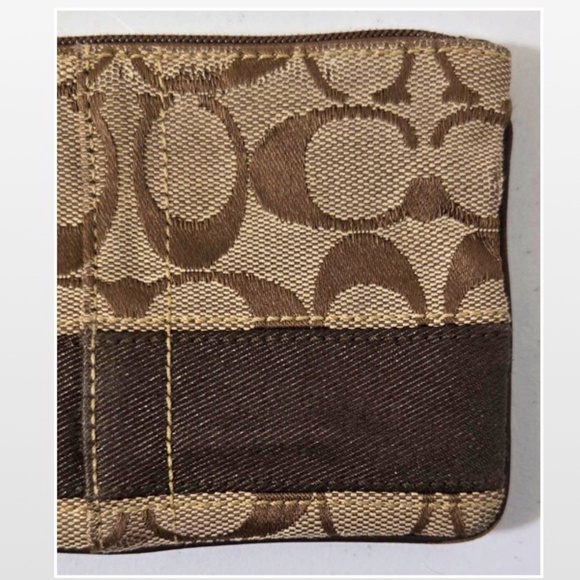 VTG Coach Coin Purse Wristlet Womens Small Signature C Logo Brown Canvas Gold - Picture 4 of 16